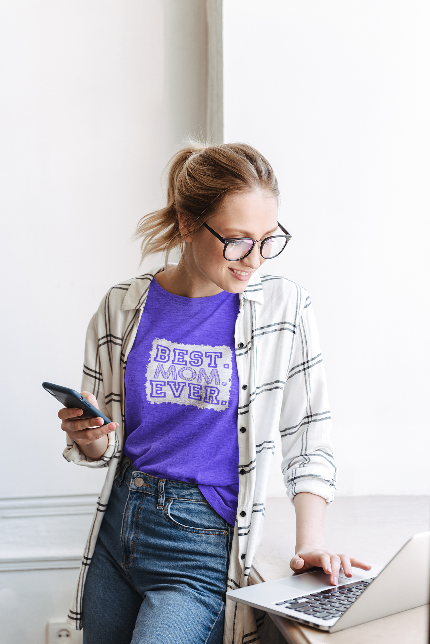 Best Mom Ever Unisex Tee - Perfect Gift for Mother's Day, Birthday, Family Events, Casual Wear, Gifts for Moms