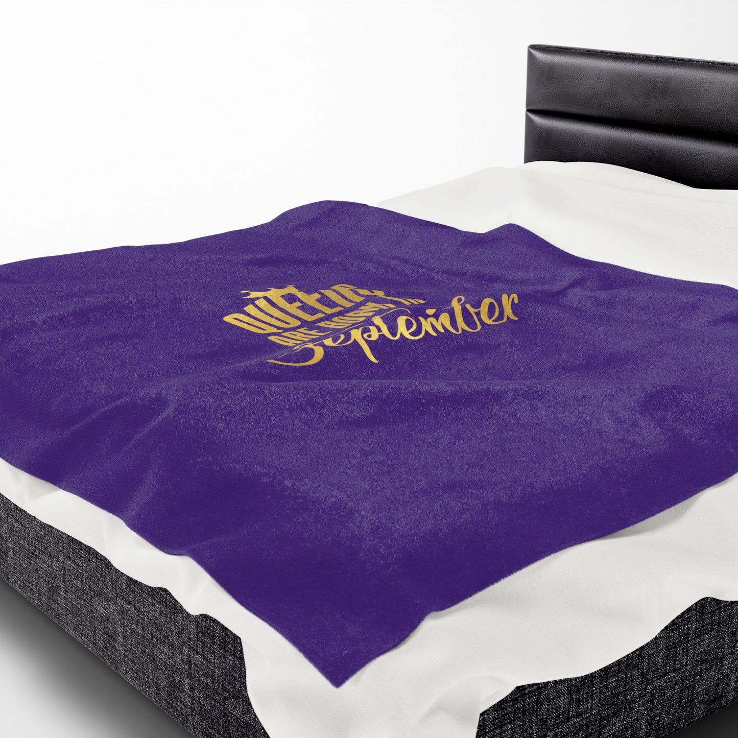 Queens are born in September  Velveteen Plush Blanket, Cozy Gift for Birthdays and Celebrations, Soft Home Decor, Stylish Lounge Accessory, [...]